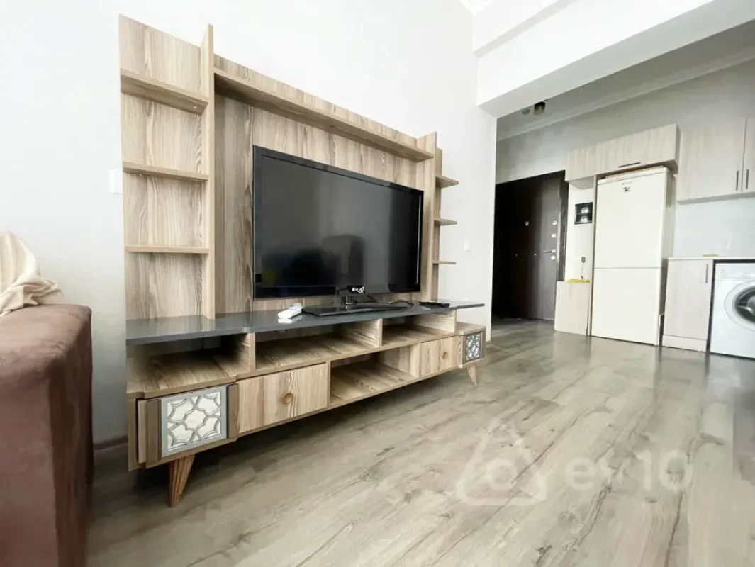 Satılır 2 otaqlı yeni tikili 50 m²