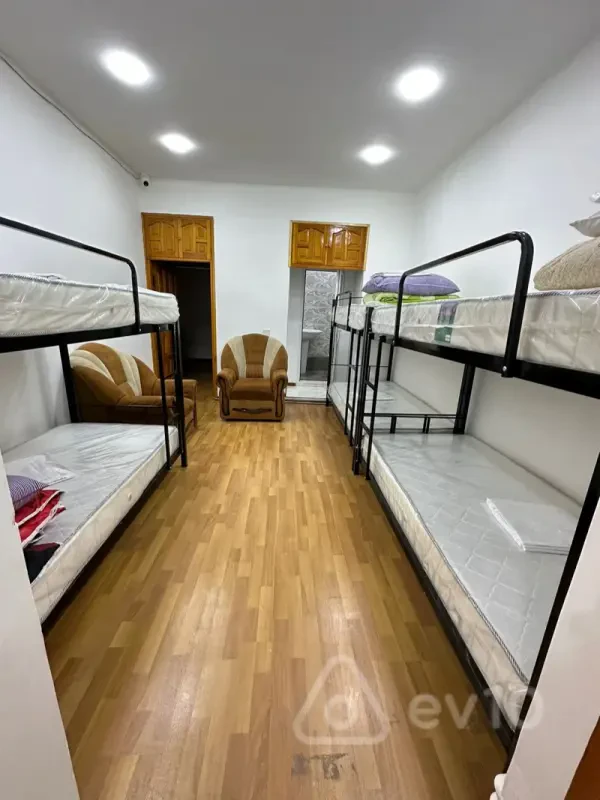 Kirayə verilir mənzil 100 m²