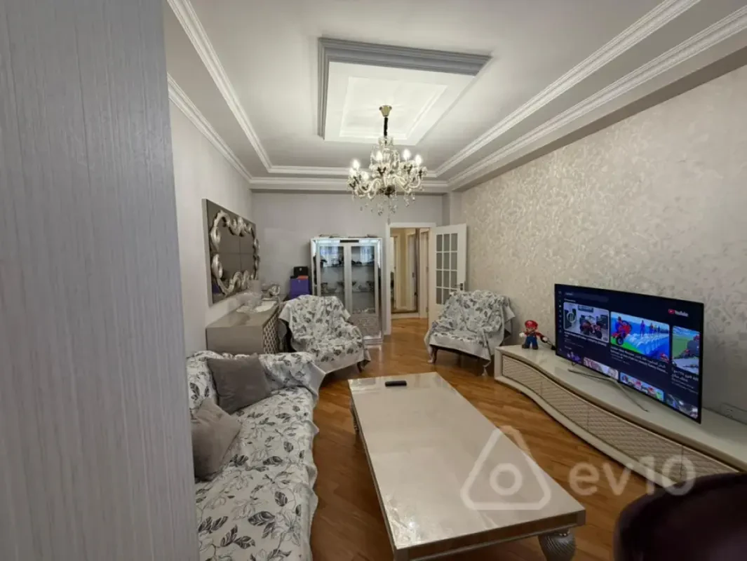 Satılır 2 otaqlı yeni tikili 82 m²