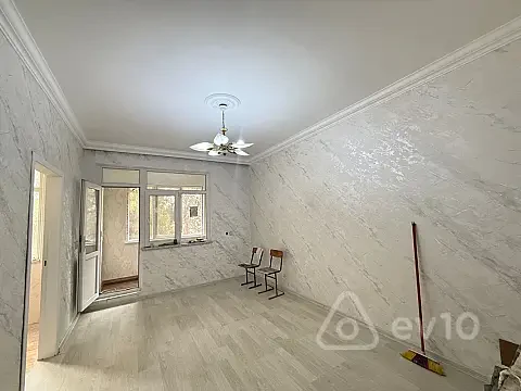Kirayə verilir 1 otaqlı köhnə tikili 45 m² — Bakı, Nəsimi 1 otaq 45.00 m²