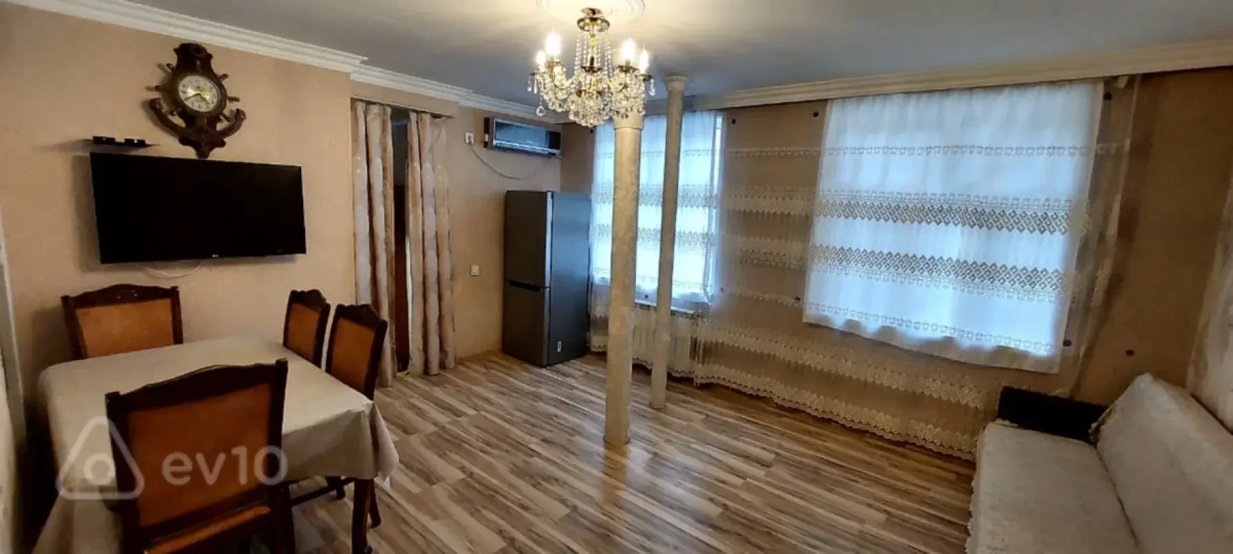 Kirayə verilir 2 otaqlı köhnə tikili 50 m²