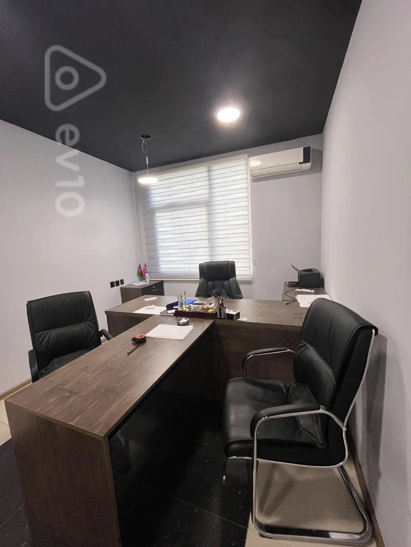 Kirayə verilir 3 otaqlı ofis 65 m²