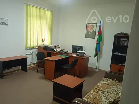 Kirayə verilir 3 otaqlı ofis 60 m² — Bakı, Nərimanov 3 otaq 60.00 m²
