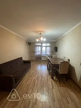 Kirayə verilir 3 otaqlı köhnə tikili 75 m² — Bakı, Binəqədi 3 otaq 75.00 m²