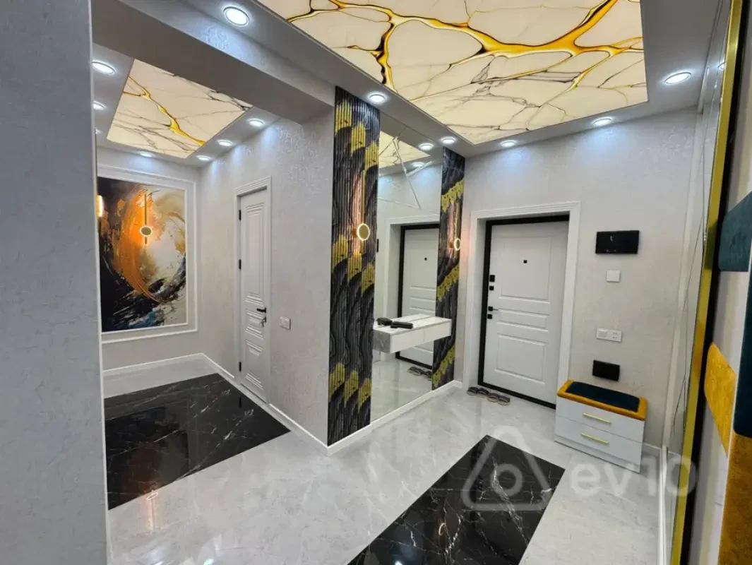 Satılır 3 otaqlı yeni tikili 95 m²