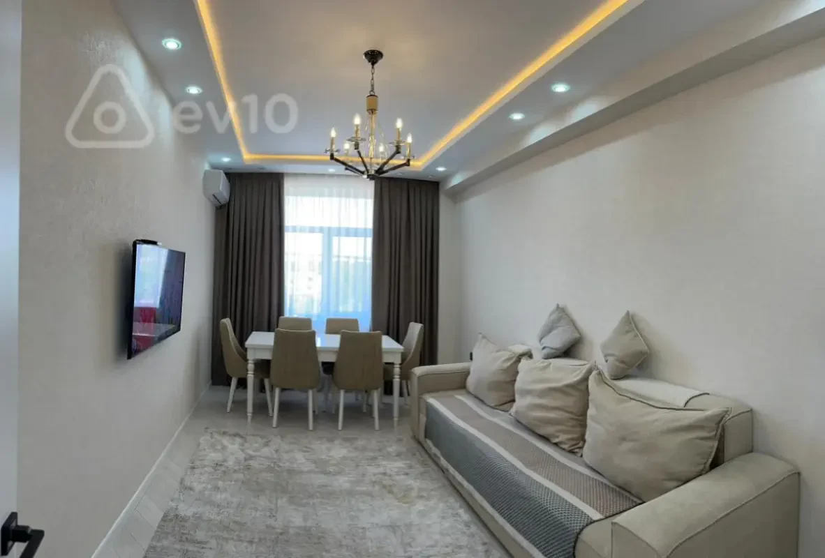Kirayə verilir 3 otaqlı yeni tikili 85 m²