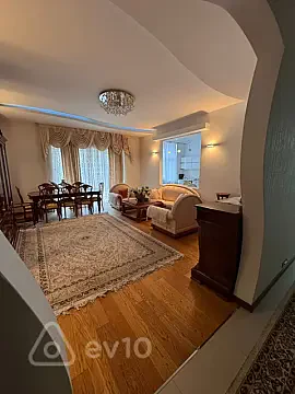 Kirayə verilir 3 otaqlı yeni tikili 130 m² — Bakı, Yasamal 3 otaq 130.00 m²