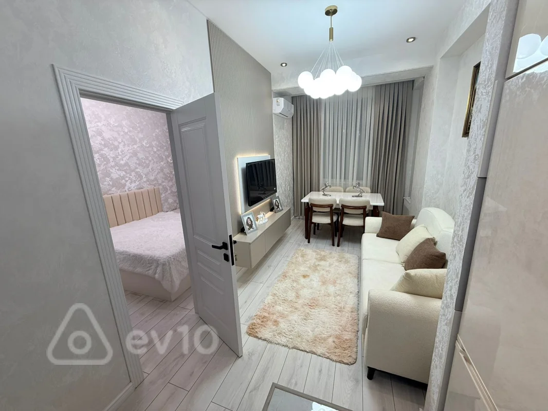 Satılır 2 otaqlı yeni tikili 38 m²