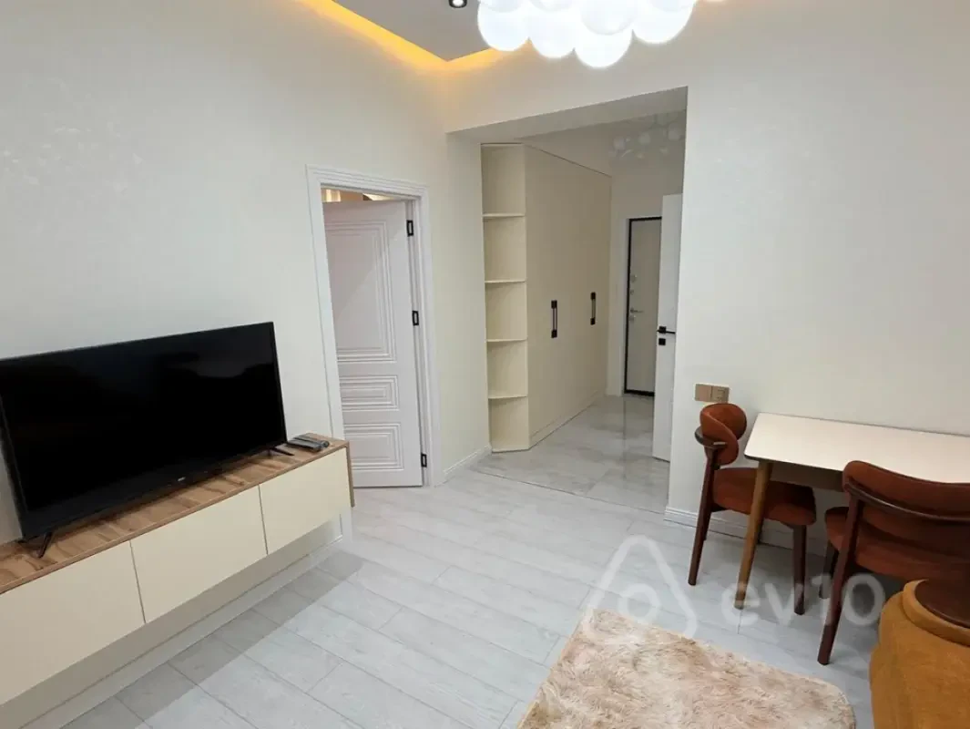 Satılır 2 otaqlı yeni tikili 40 m²