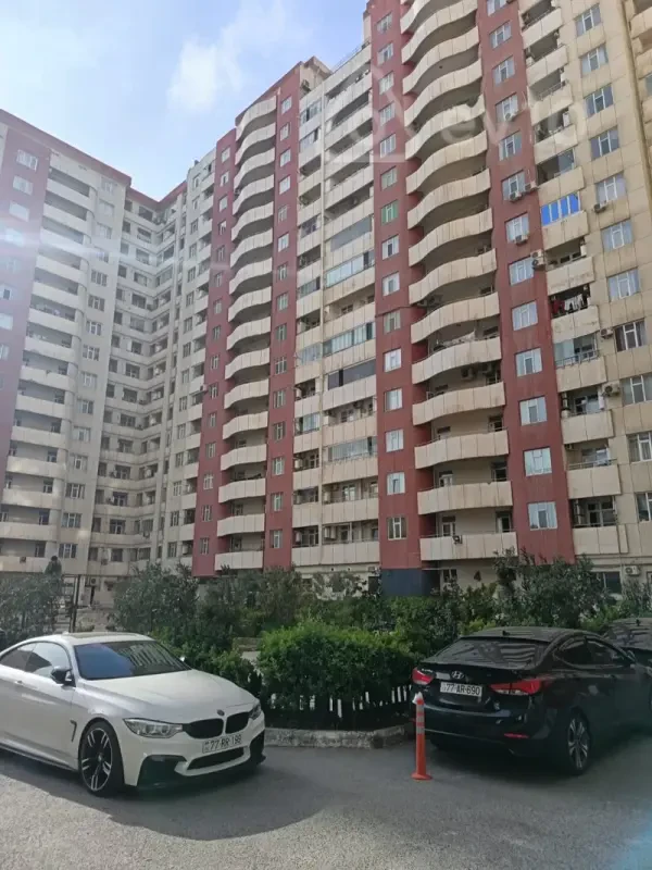 Satılır 2 otaqlı yeni tikili 50 m²