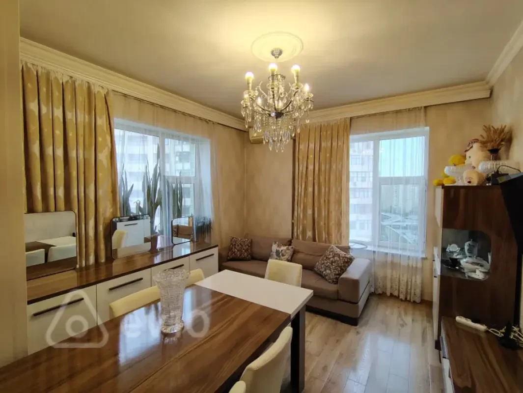 Satılır 3 otaqlı yeni tikili 70 m²