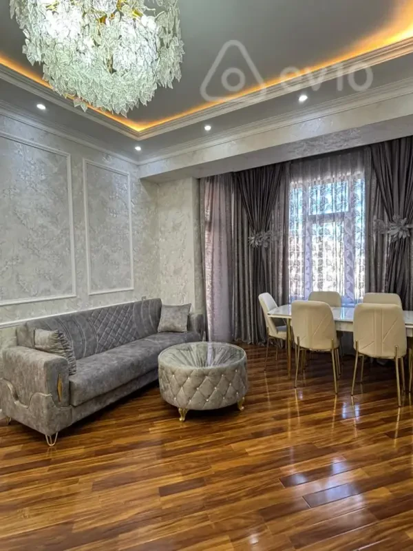 Satılır 3 otaqlı yeni tikili 80 m²