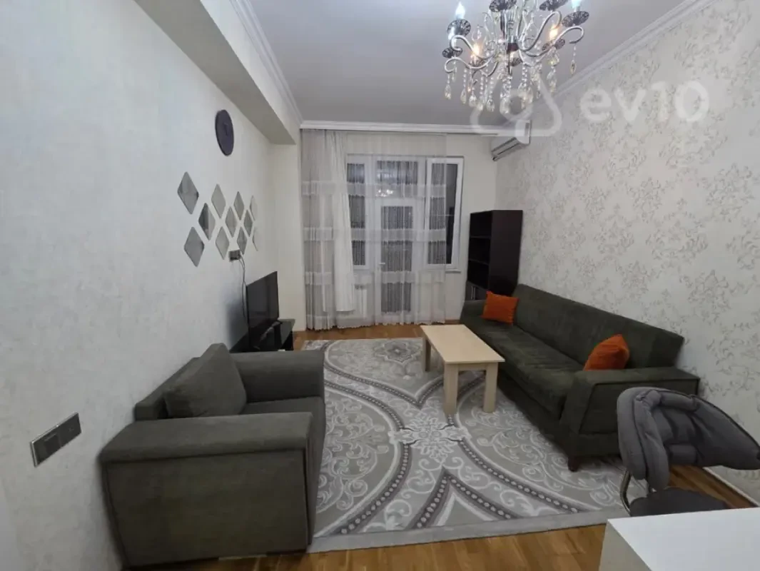 Kirayə verilir 2 otaqlı yeni tikili 50 m²