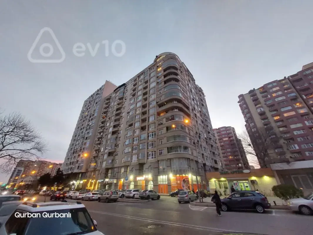 Kirayə verilir 3 otaqlı yeni tikili 95 m²