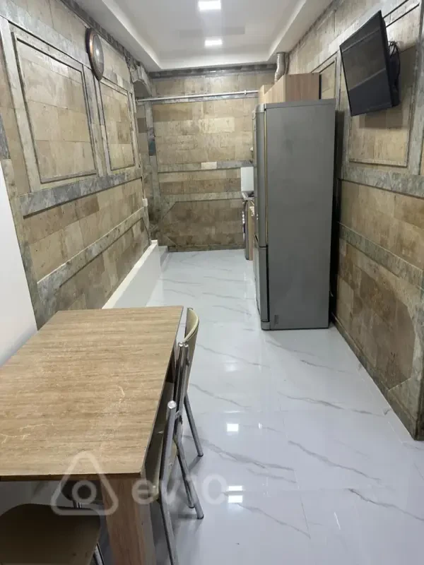 Kirayə verilir 3 otaqlı köhnə tikili 65 m²