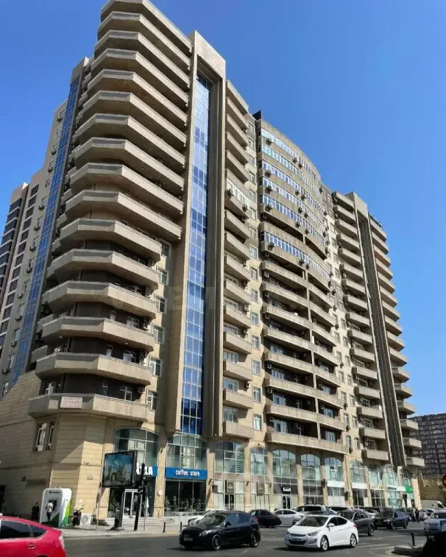 Satılır 3 otaqlı yeni tikili 123 m²
