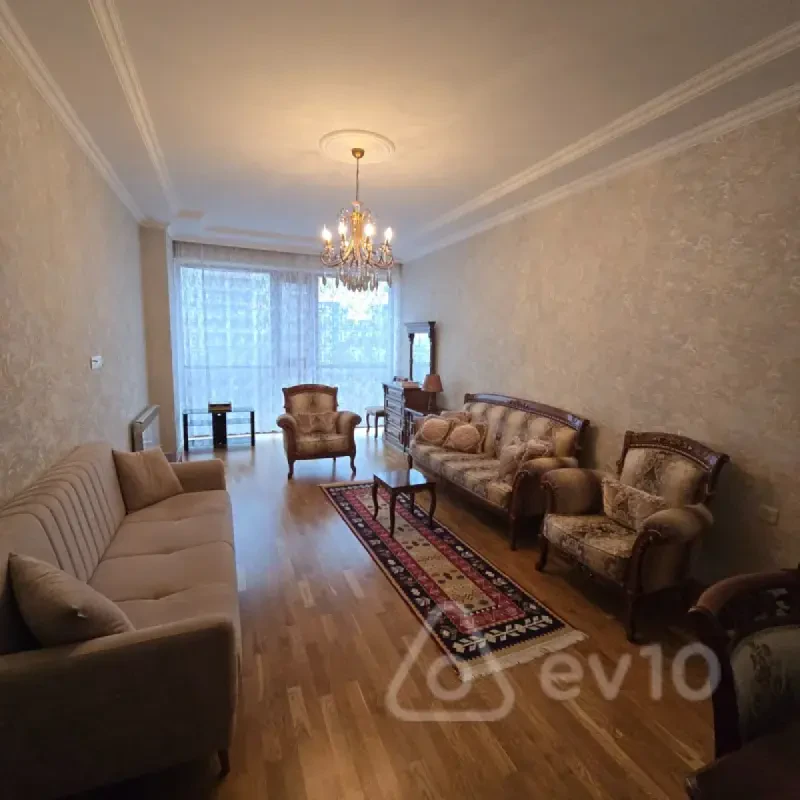 Kirayə verilir 2 otaqlı yeni tikili 70 m²
