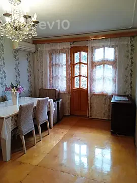 Kirayə verilir 2 otaqlı köhnə tikili 65 m² — Sumqayıt 2 otaq 65.00 m²