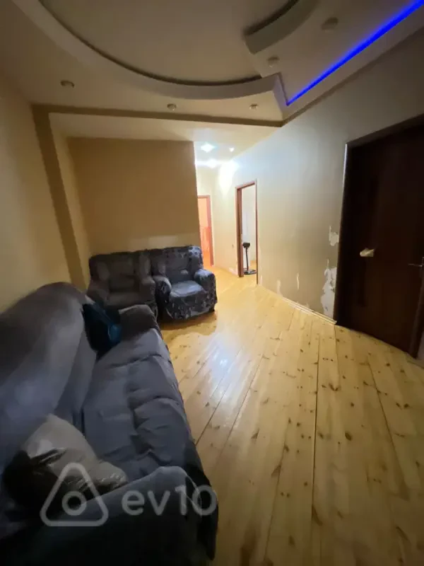 Kirayə verilir 2 otaqlı yeni tikili 109 m²