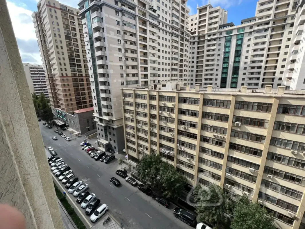 Kirayə verilir 2 otaqlı yeni tikili 90 m²