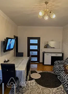 Kirayə verilir 2 otaqlı köhnə tikili 70 m² — Bakı, Nizami 2 otaq 70.00 m²