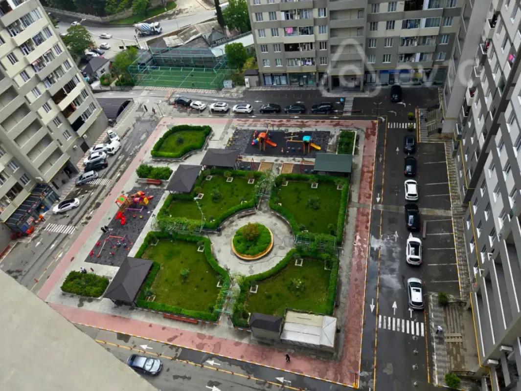 Kirayə verilir 2 otaqlı yeni tikili 70 m²