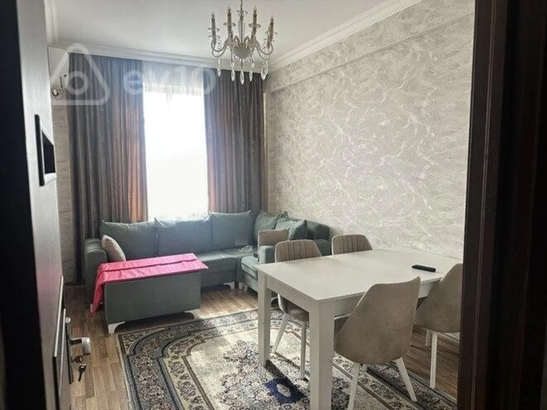 Kirayə verilir 2 otaqlı yeni tikili 62 m²