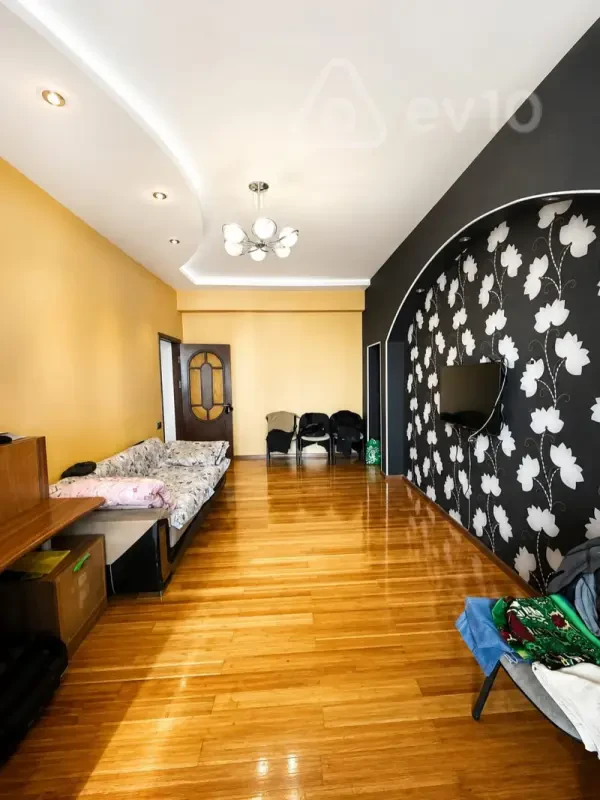 Satılır 3 otaqlı yeni tikili 88 m²