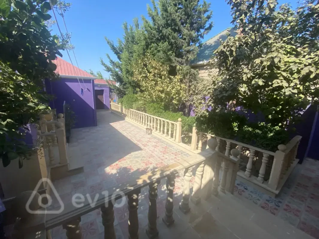 Satılır 3 otaqlı həyət evi 120 m²