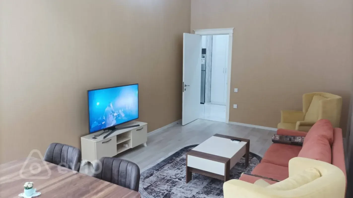 Kirayə verilir 2 otaqlı yeni tikili 57 m²