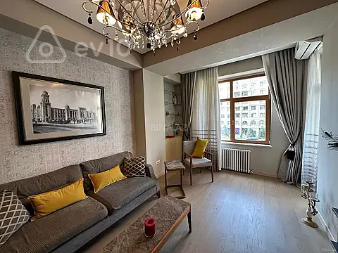 Kirayə verilir 2 otaqlı yeni tikili 75 m² — Bakı, Nizami 2 otaq 75.00 m²