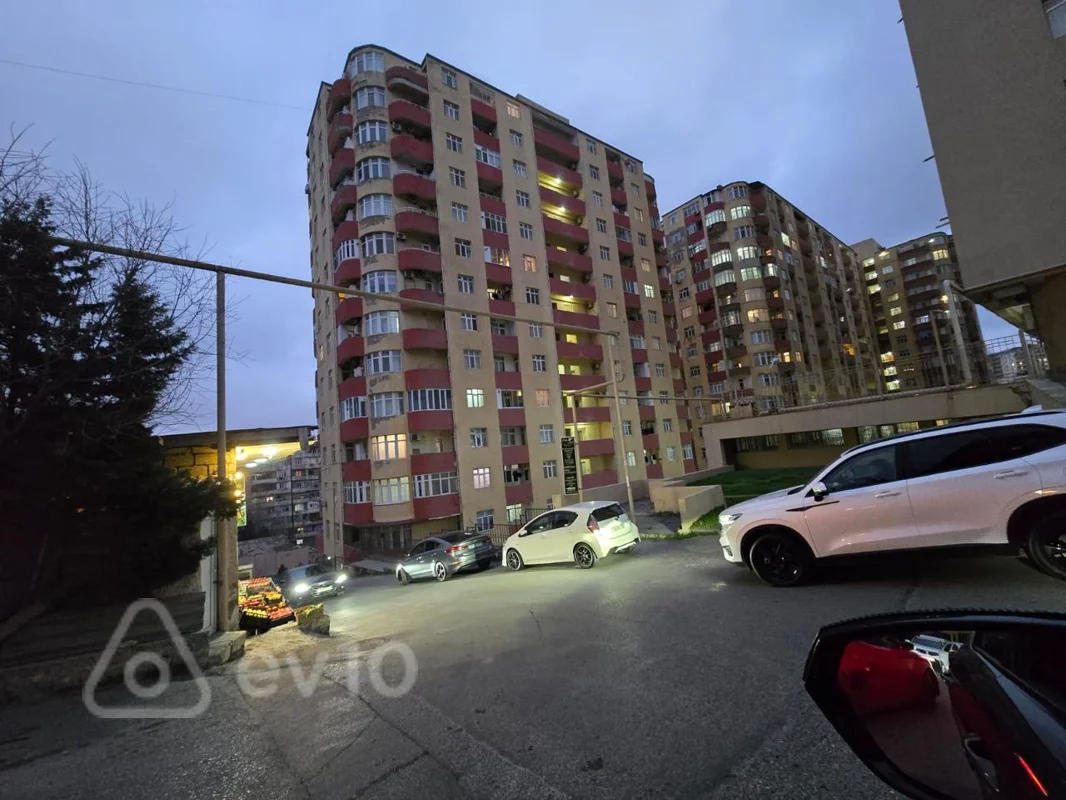 Satılır 3 otaqlı yeni tikili 98 m²