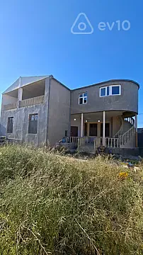 Satılır 5 otaqlı həyət evi 200 m² — Bakı, Suraxanı 5 otaq 200.00 m²