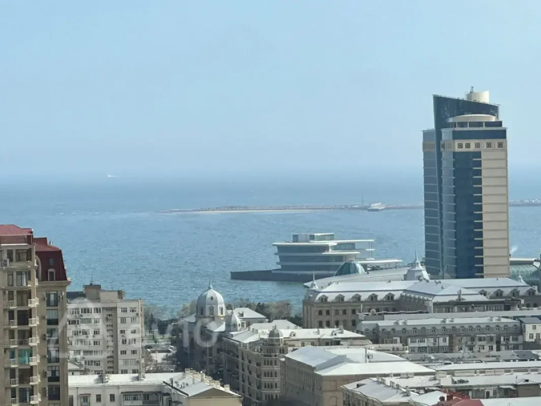 Satılır 3 otaqlı yeni tikili 90 m²