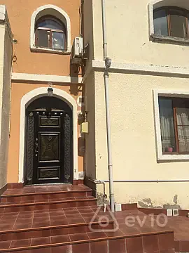 Kirayə verilir 6 otaqlı həyət evi 200 m² — Bakı, Abşeron 6 otaq 200.00 m²