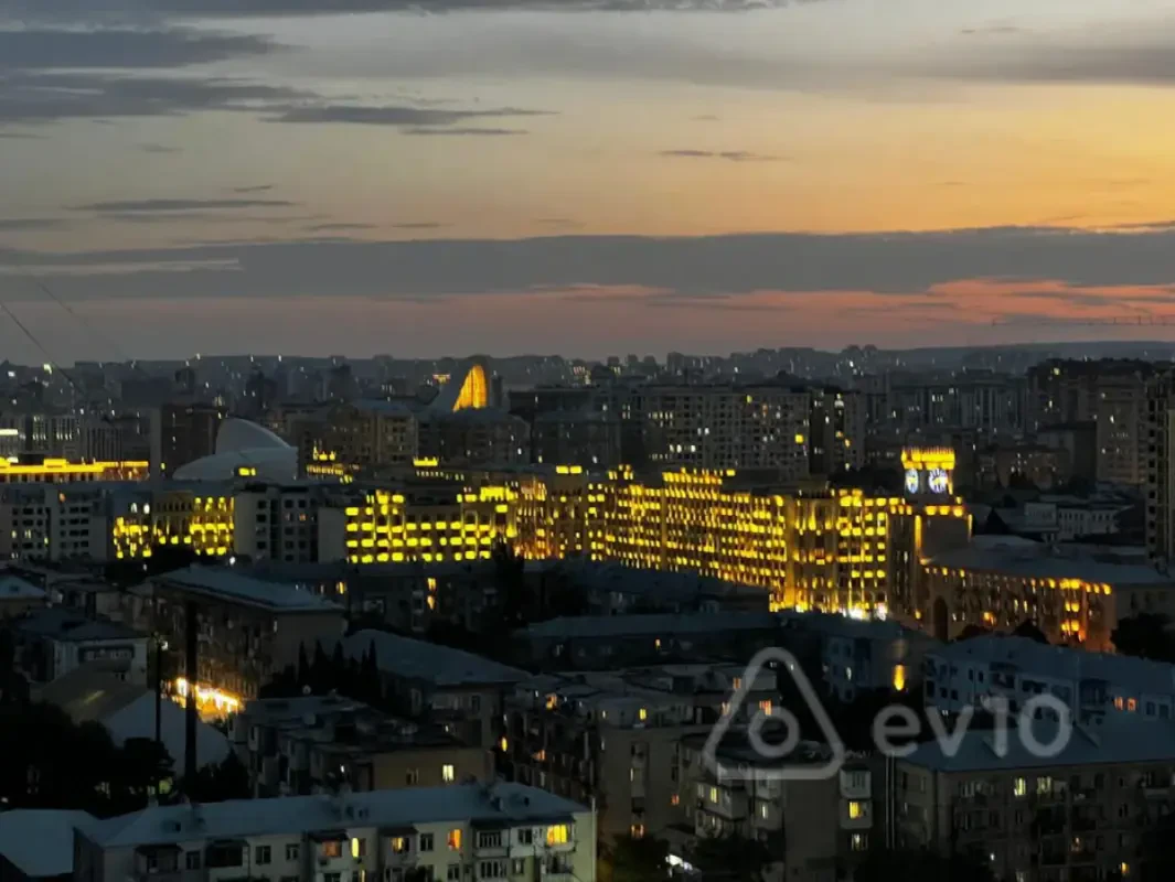 Satılır 2 otaqlı yeni tikili 55 m²