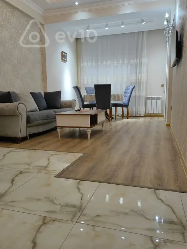 Kirayə verilir 2 otaqlı yeni tikili 60 m²