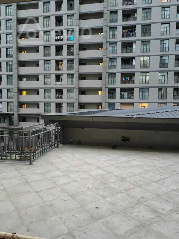 Kirayə verilir 2 otaqlı yeni tikili 60 m²