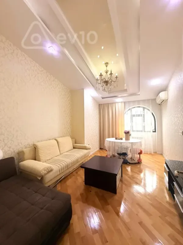 Kirayə verilir 2 otaqlı yeni tikili 85 m²