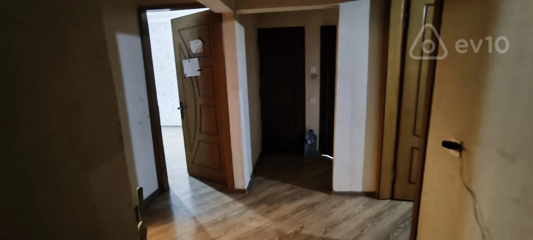 Kirayə verilir 3 otaqlı köhnə tikili 72 m²