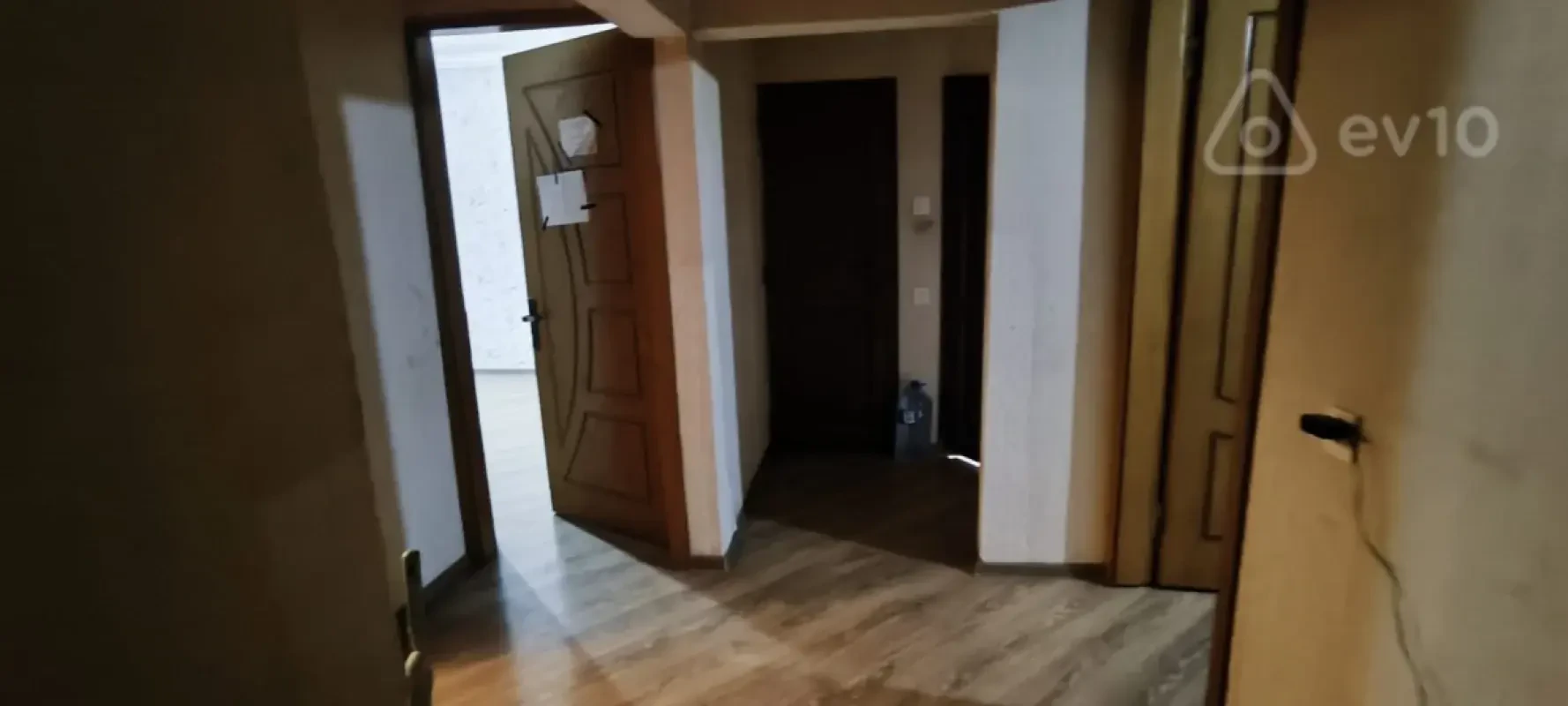 Kirayə verilir 3 otaqlı köhnə tikili 72 m²