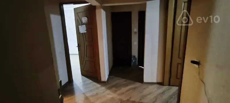 Kirayə verilir 3 otaqlı köhnə tikili 72 m² — Bakı, Xətai 3 otaq 72.00 m²