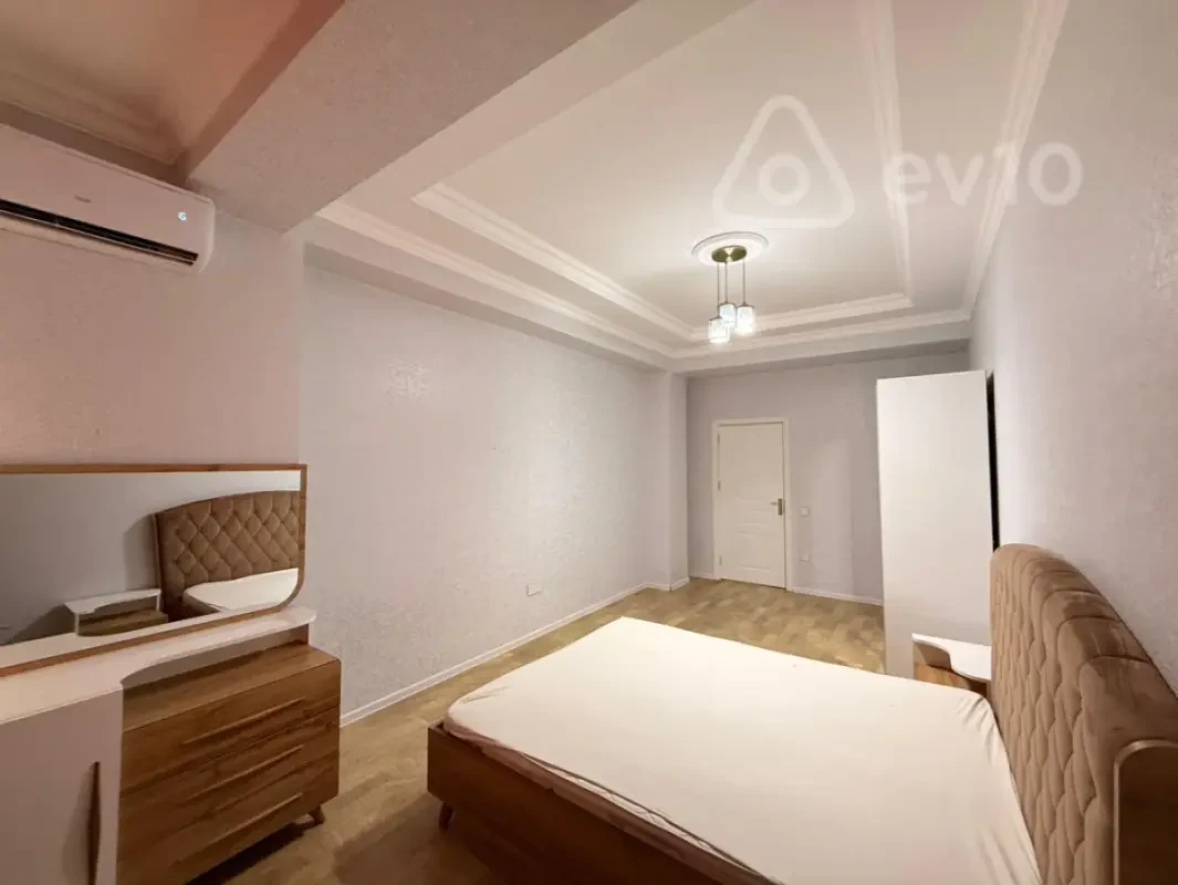 Kirayə verilir 1 otaqlı yeni tikili 57 m²