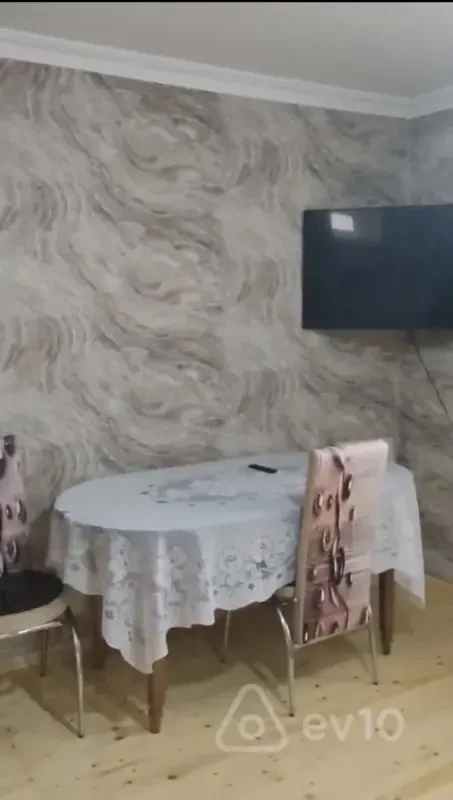 Kirayə verilir 3 otaqlı həyət evi 80 m²