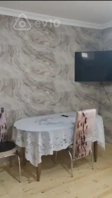 Kirayə verilir 3 otaqlı həyət evi 82 m²