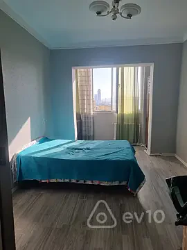 Kirayə verilir 2 otaqlı köhnə tikili 65 m² — Bakı, Nizami 2 otaq 65.00 m²