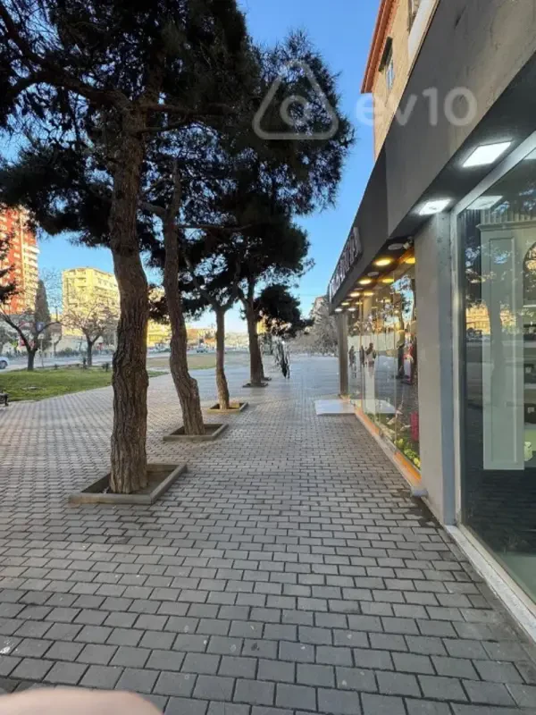 Kirayə verilir mənzil 75 m²