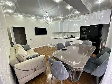 Kirayə verilir 3 otaqlı yeni tikili 90 m² — Bakı, Nərimanov 3 otaq 90.00 m²