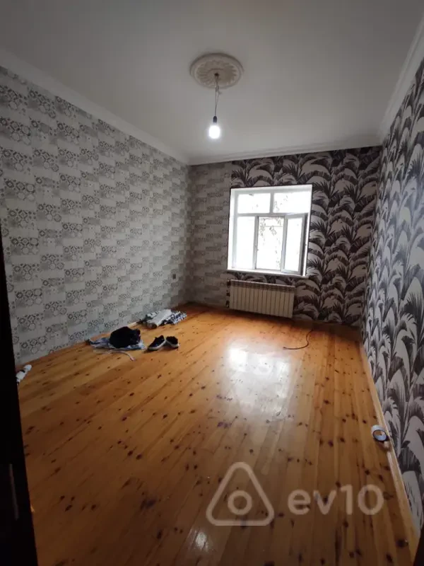 Kirayə verilir 3 otaqlı həyət evi 100 m²