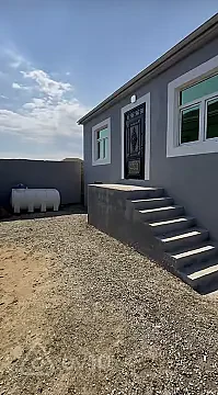 Satılır 3 otaqlı həyət evi 110 m² — Bakı, Suraxanı 3 otaq 110.00 m²